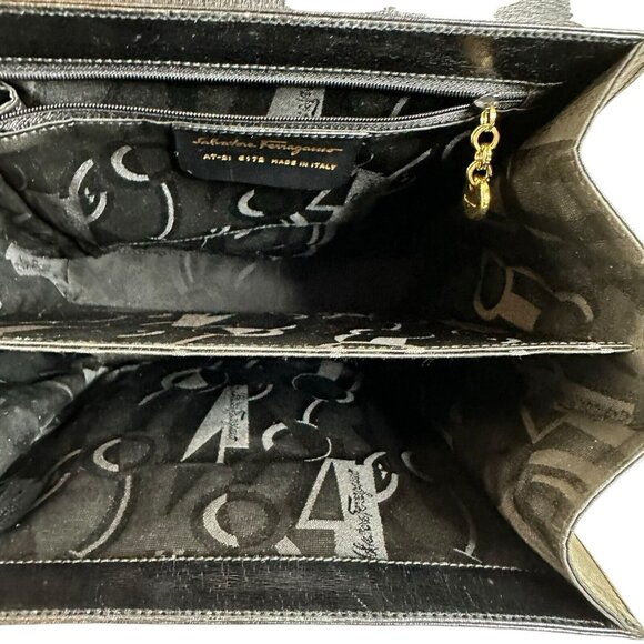 Authentic Salvatore Ferragamo Vinta Iconic Top Handle Handbag Leather Black 2Way - Picture 6 of 15